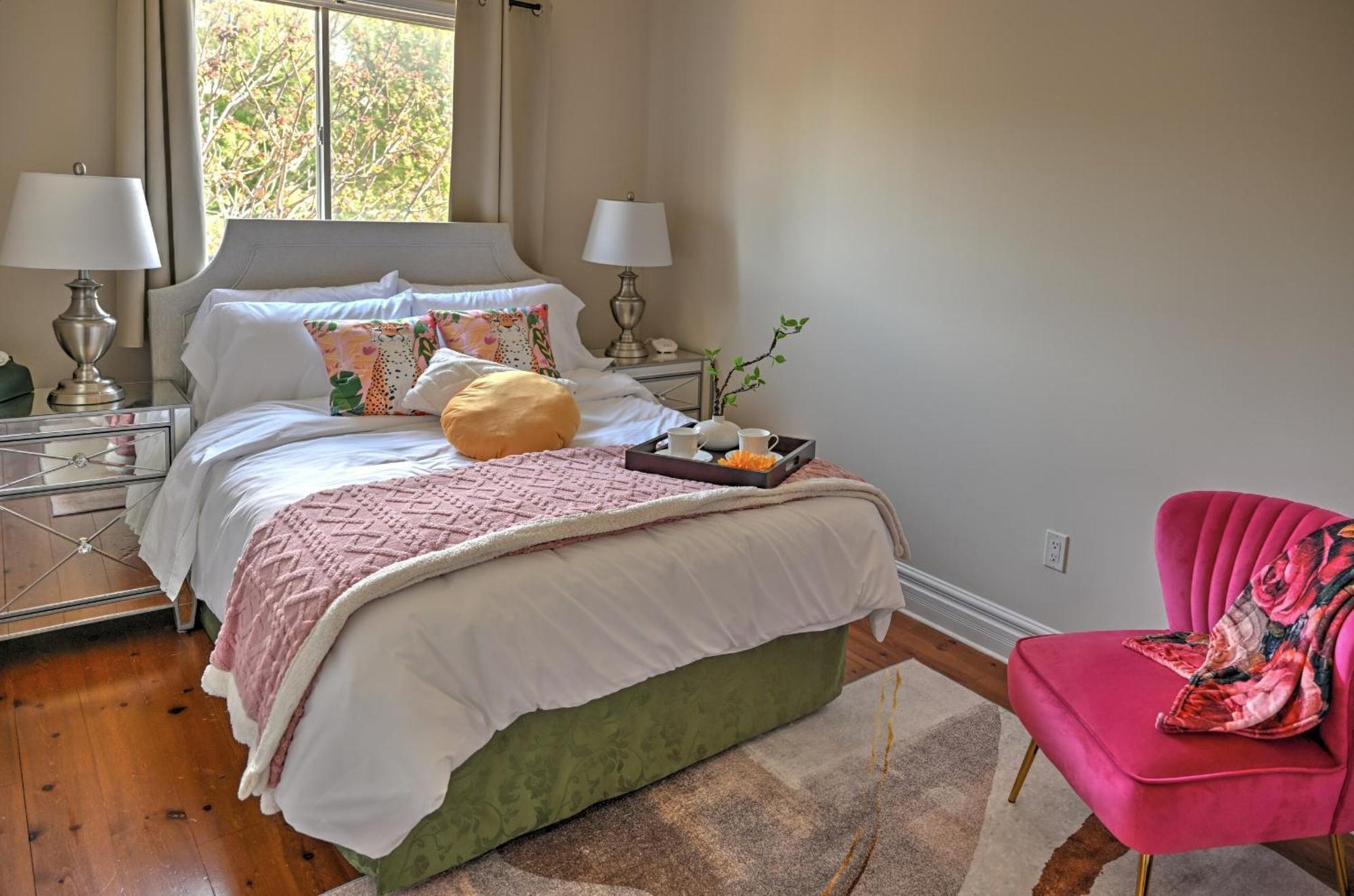 Welcome Home! Acores Bed & Breakfast Toronto Kamer foto