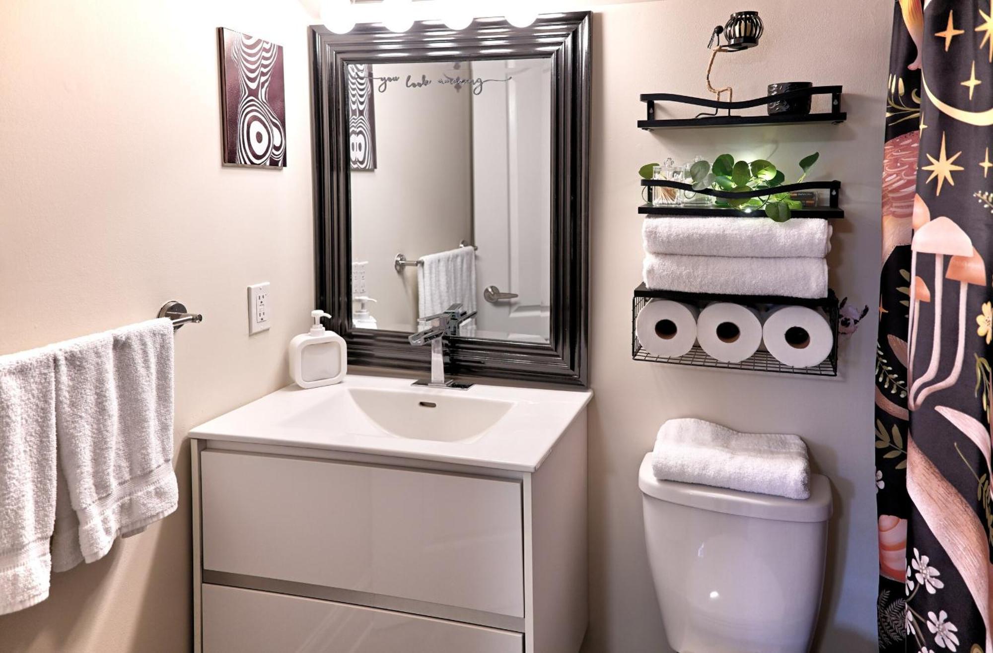 Welcome Home! Acores Bed & Breakfast Toronto Kamer foto